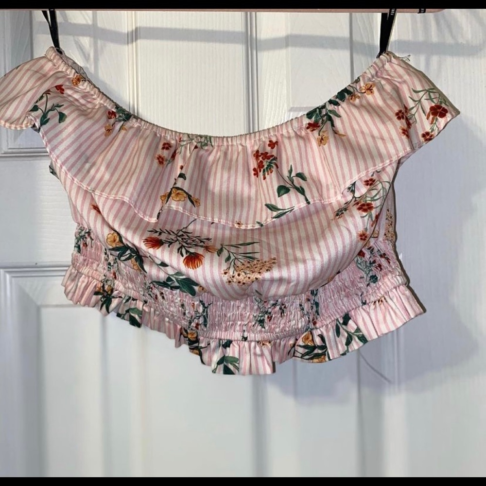 Sleeveless ruffle tube top bandeau